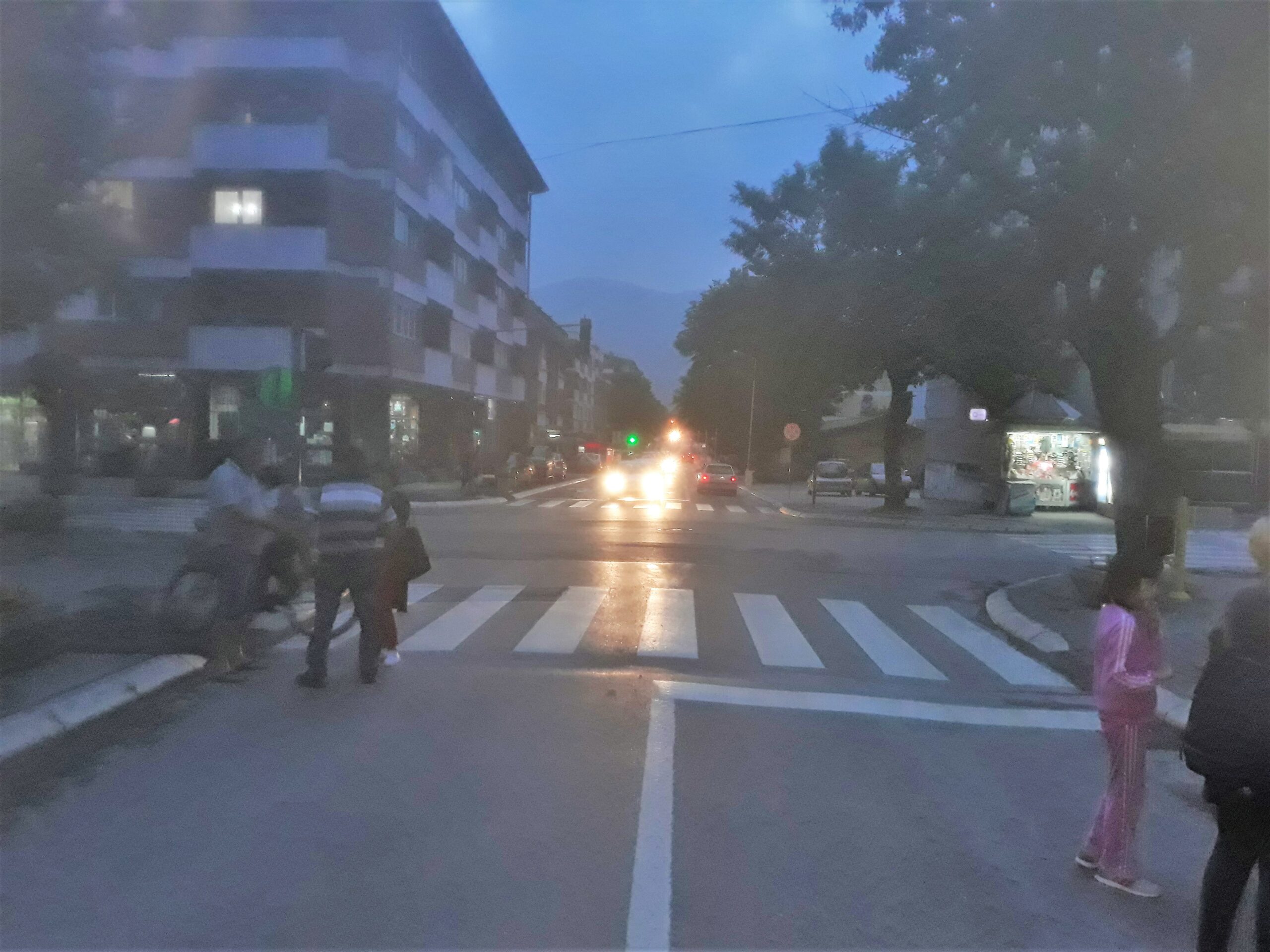 БАЈИНА бАШТА ВЕЧЕРАС