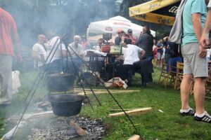 Pripremanje riblje corbe na Drinskom kotlicu