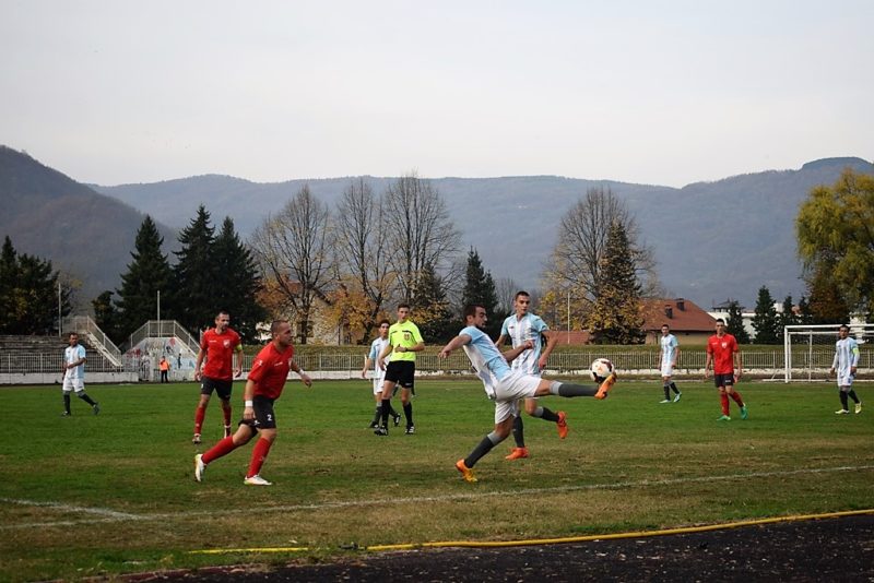 Слога рутински славила против Ужичана