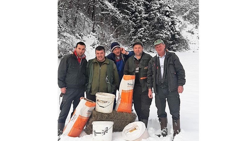 Ловци - Овчиња- диувљач-храна