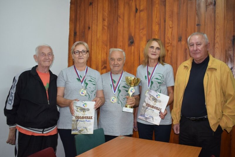 Екипа пнезионера Бајине Баште на Дринском купу у БАЊИ кОВИљачи