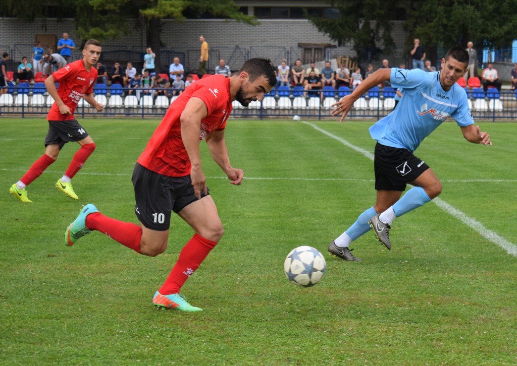 Најбољи Слогин стрелац Кнежевић у акцији