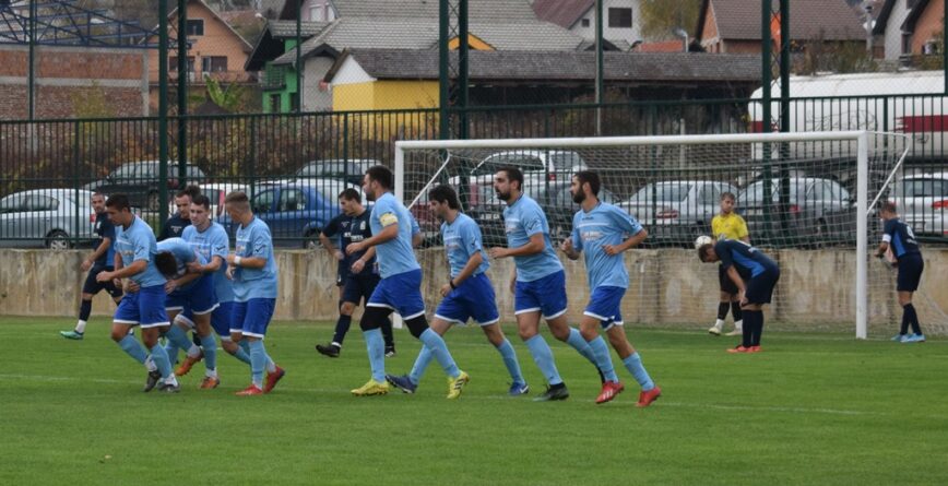 Радост играча Црнокосе после датог гола