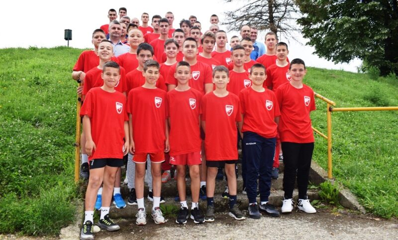 Слогине селекције пред полазак у Уб