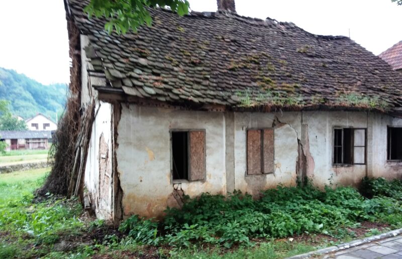напуштена кућа у центру града