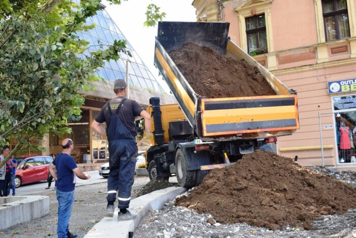 Радови на Тргу -Завршетак радова до краја године