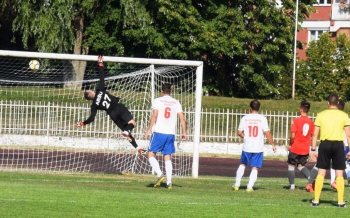 ДРУГИ ГОЛ МИЛУНА БОЖИЋА