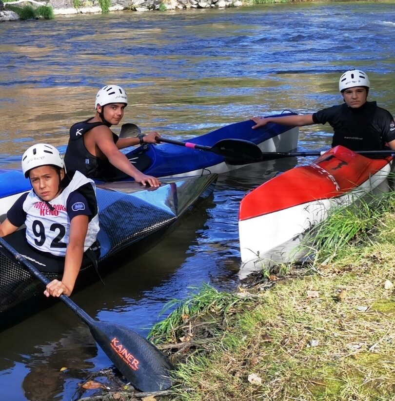 KK DRINA - Bogdan Djuric, Mateja Lukic i Uros Marjanovic, drzavni prvaci u trci 3 x K 1 (1)