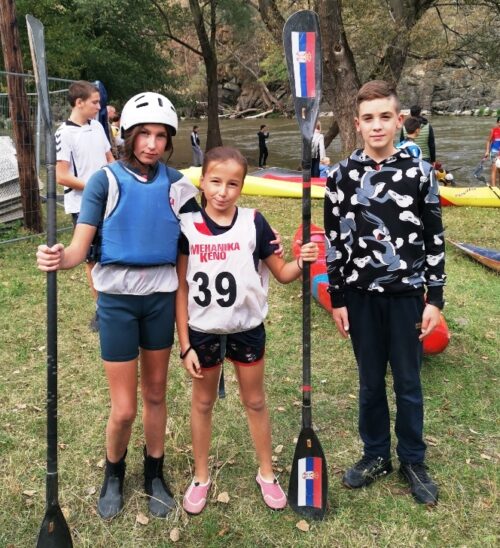 Sara Djurdjic, Una LUkic i Viktor Despotovic