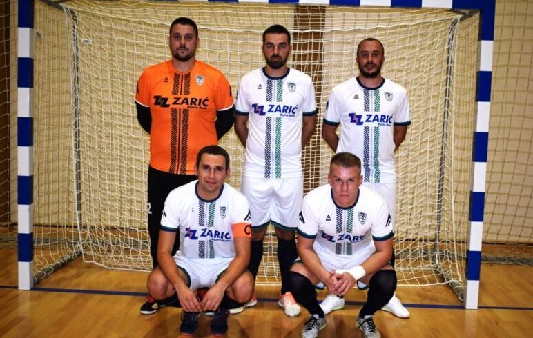 Стартна постава КФМ Бајина Башта