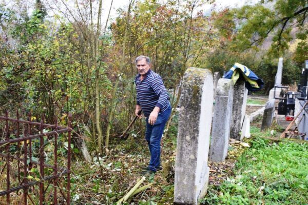 МЗ Рогачица - гробље - уређење 3