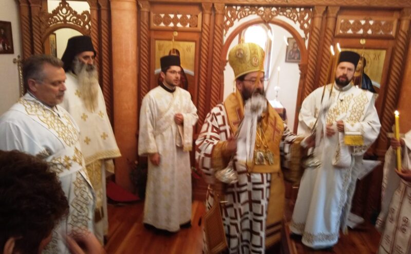 Свечана литургија у цркви у Солотуши