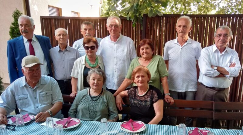 Матуранти- 55 година ЕШ Бајина Башта