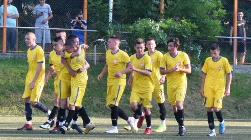 Радост Бајинобаштана после првог гола