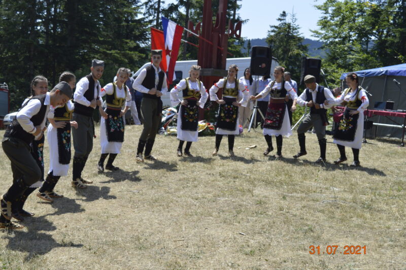 Наступ КУД -а "Јелек"