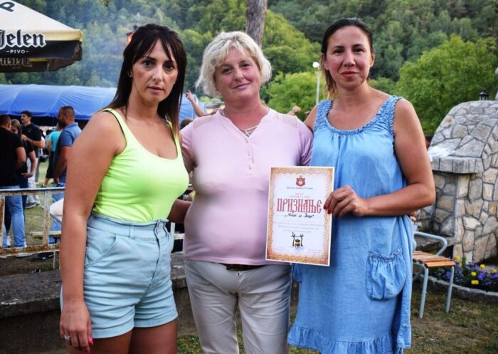 Najbolja ekipa po oceni publike-- (1)