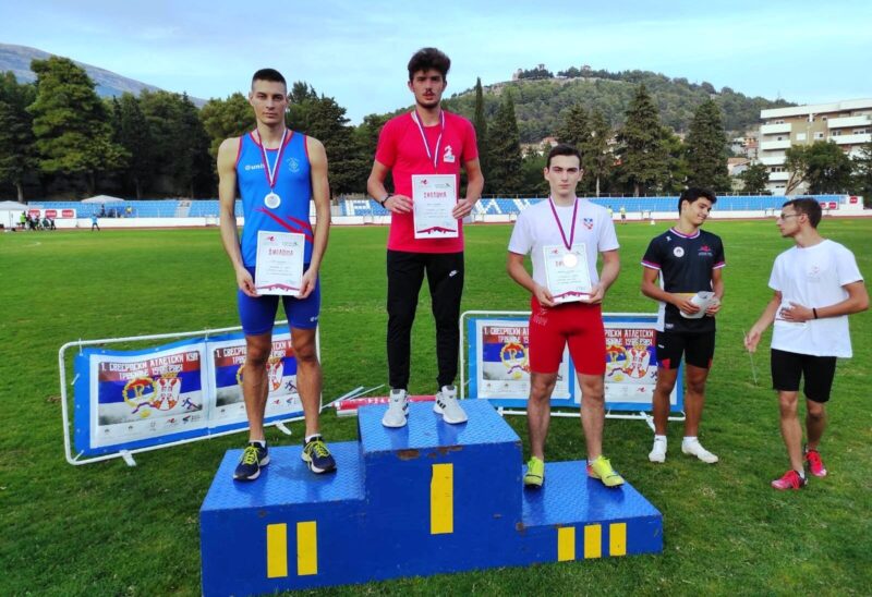 Јовановић на победничком постољу