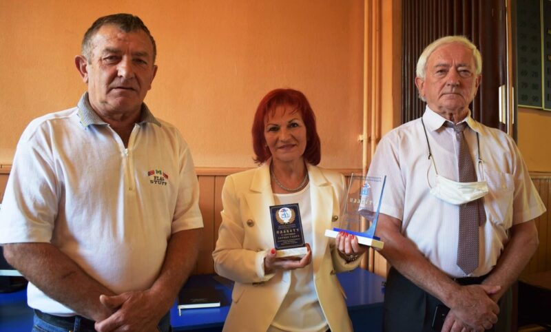 Признање МО Костојевићи