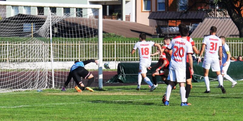 Srpska liga Zapad, Sloga BB-Sloboda, Tesic postize gol, foto M.Andric (1)