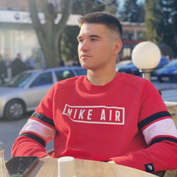 Славица Кљајић и Латинка Васић