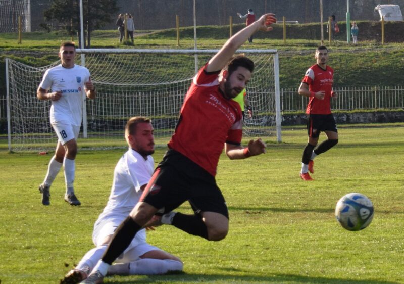 Борбени Смедеревци заустављају Илића