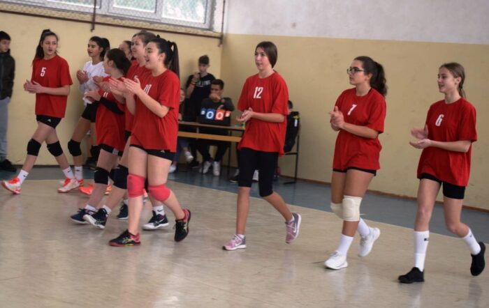 Екипа ОШ "Свети Сава"