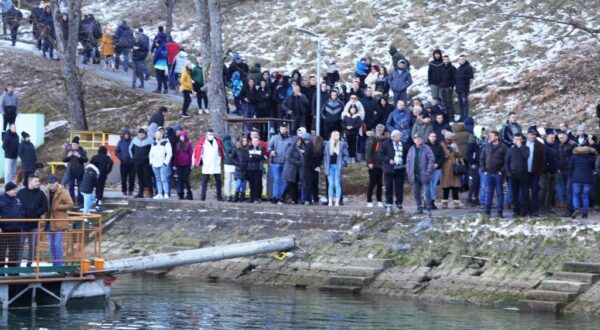 Перућац - Богојављенски крст