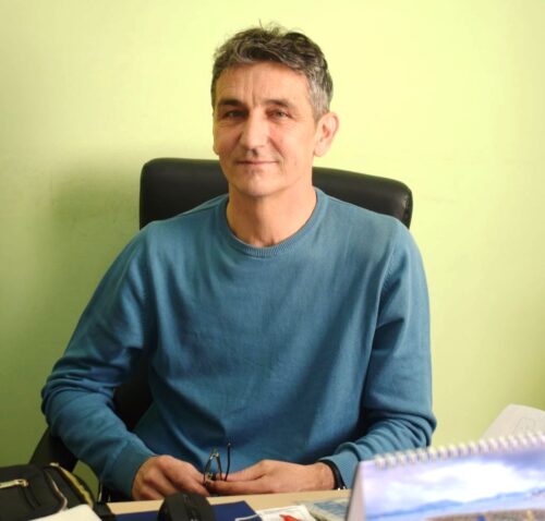 Драган Јовановић, директор школе