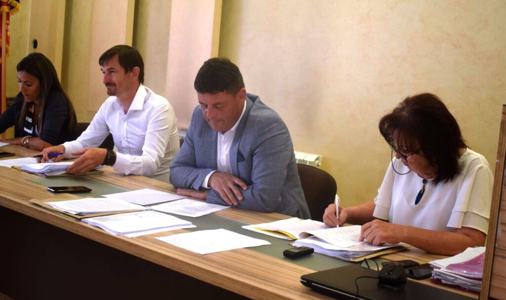 Predsedavajuci na sednici