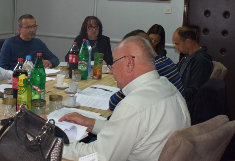 Са 5, седнице